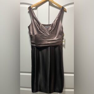 NWT Anne Klein elegant satiny dress women’s US 14, grey, silver & black palette